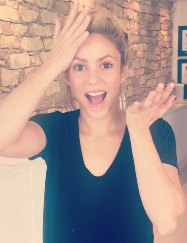 Shakira Shakira